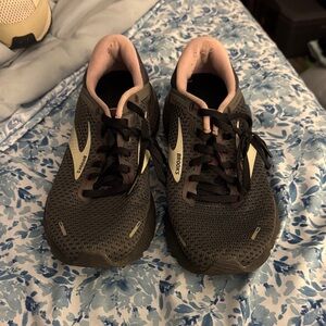 Brooks Black and Light Pink Athletic Shoes